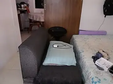 Stripchat Live Sex Cam of yselahot