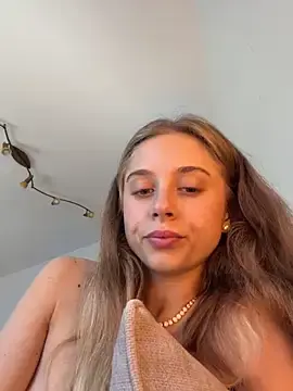 Stripchat Live Sex of BabyAnais