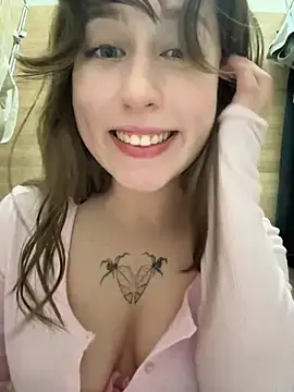 Stripchat Live Porn of FroggyAnna