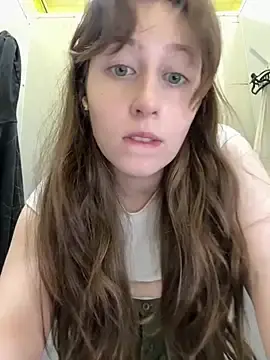 Stripchat Live Sex of FroggyAnna