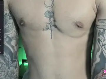 Stripchat Adult Webcams of Damon__333
