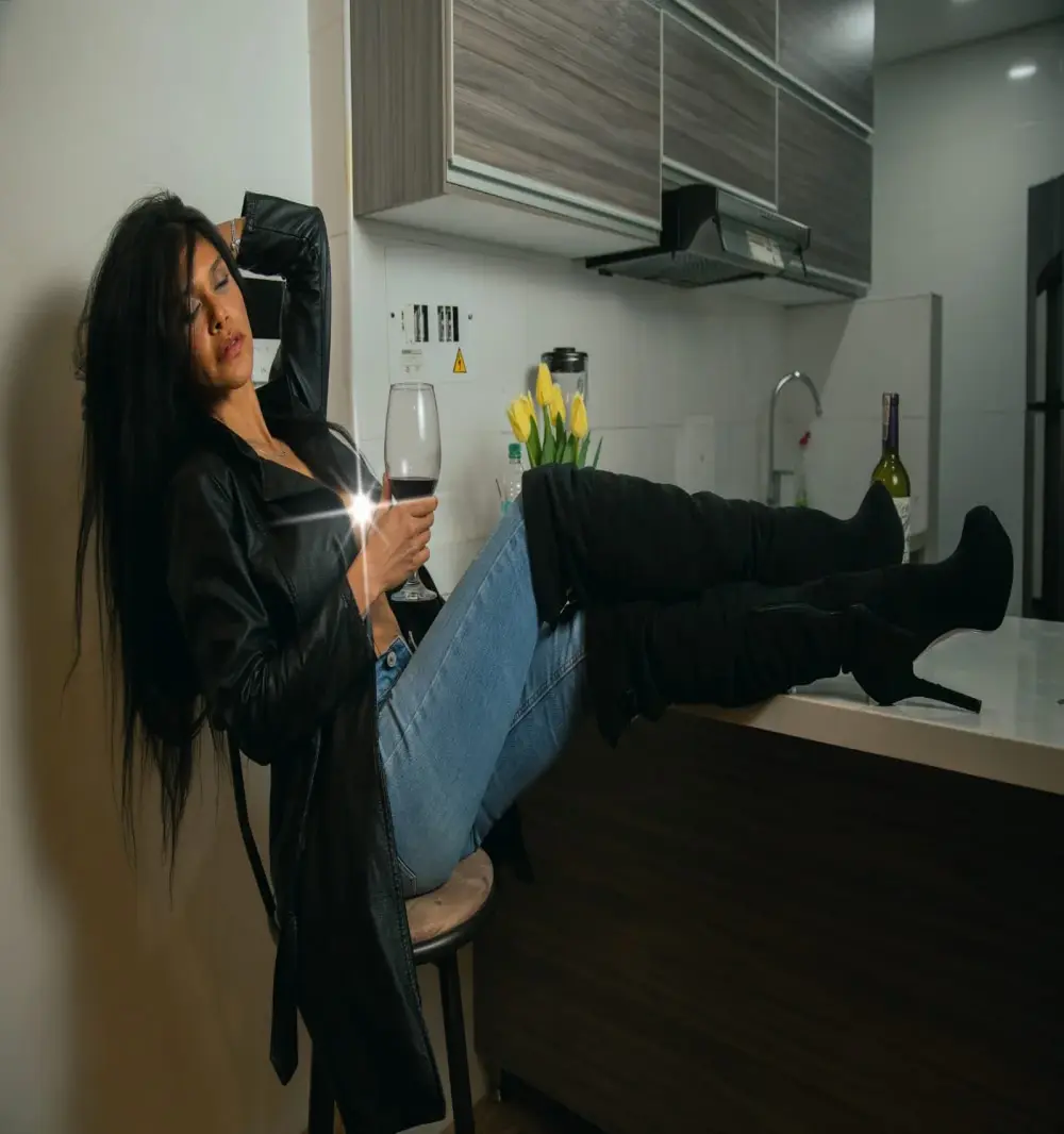 _aish_a