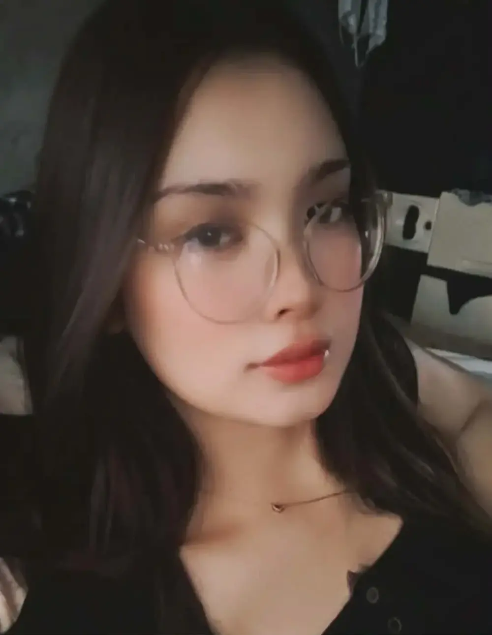 hugecock_belle