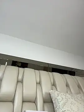 Stripchat Live Porn of ALISSON_FOXXX1