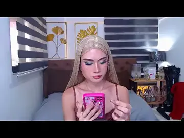 Stripchat Free Porn Cam of JuicyCockThea