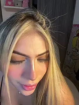 Stripchat Adult Webcams of MiaWhitePink_