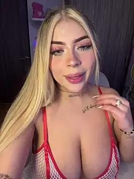Stripchat Best Webcam of MiaWhitePink_