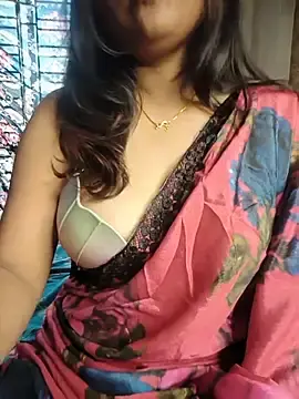 Stripchat Live Sex Cam of SugarNdBrowniee