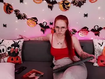 Stripchat Free Porn Cam of Evarey_