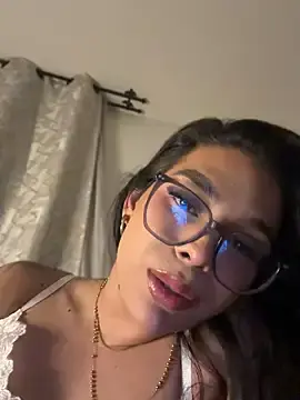Stripchat Nude Webcam of Samantha_Bernardo