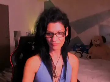 Stripchat Watch Live Sex Cams of SweetSin40