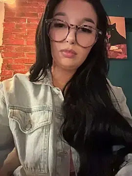 Stripchat Live Sex of Tisha_Busty