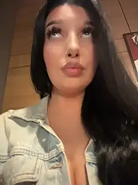 Stripchat Sex Chat of Tisha_Busty