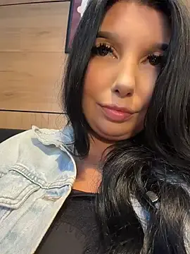 Stripchat Sex Chat of Tisha_Busty