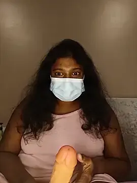 Stripchat Best live sex cam show of Xbees_CT