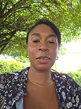 Stripchat Live Porn of HanaThompson