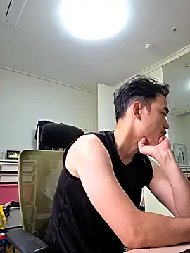 Stripchat Free Porn Cam of OnlyPants
