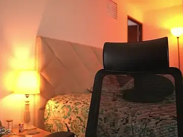 Stripchat Private Sex Chat of Lau_Bee