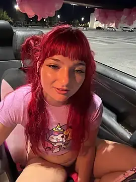 Stripchat Live Sex of princessmoon129
