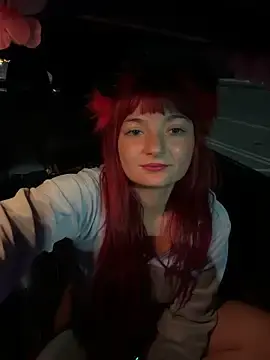 Stripchat Free Porn Cam of princessmoon129
