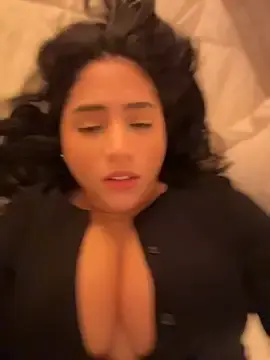 Stripchat Free Porn Cam of vellaah
