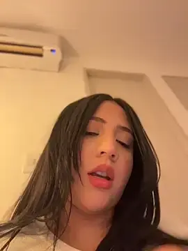 Stripchat Free Live Porn of vellaah