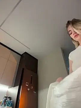 Stripchat Live Sex of HugeBoobsAlice