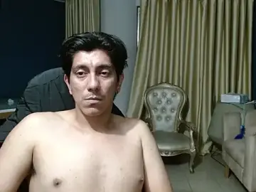 Stripchat Live Sex of Noah-miller