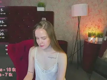 Stripchat Free Live Porn of kira_cat_