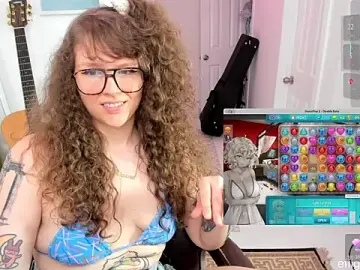 Stripchat Live Sex Cam of DelugeDuvall
