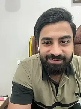 Stripchat Live Sex Cam of Royalboy_03