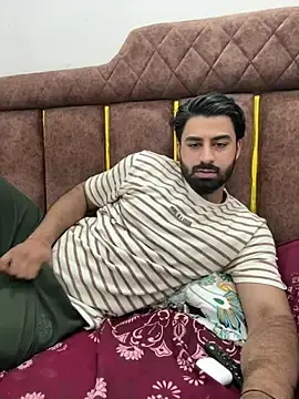 Stripchat Adult Video Chat of Royalboy_03