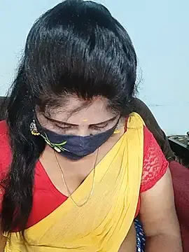 Stripchat Sex Cam of Tamil_Hot_Subha