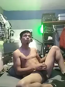 Stripchat Live Sex of URALZERO420CLOUDS