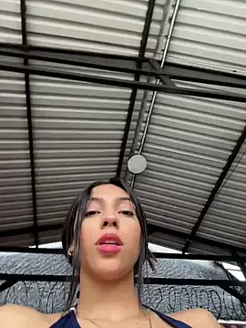 Stripchat Nude Webcam of Ema_azel