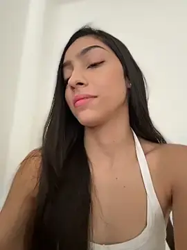 Stripchat Watch Live Sex Cams of Ema_azel