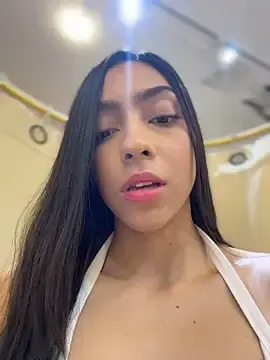 Stripchat Free Live Porn of Ema_azel