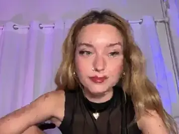 Stripchat Watch Live Sex Cams of SirenaBelle