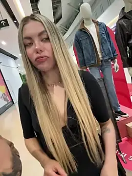 Stripchat Sex Cam of lindaandtony