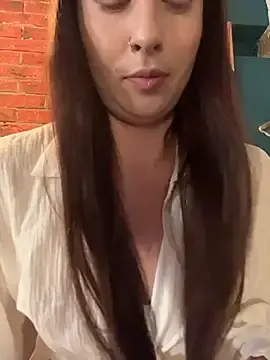 Stripchat Watch Live Sex Cams of Holly_Play