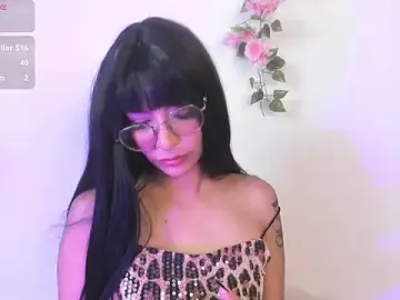 Stripchat Live Sex of Luna-Chann