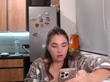Stripchat Free Porn Cam of delightful_sofi