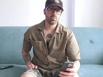 Stripchat Sex Cam of MattxFeet
