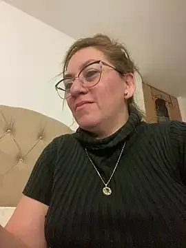 Stripchat Live Sex Cam of SCARLET-20