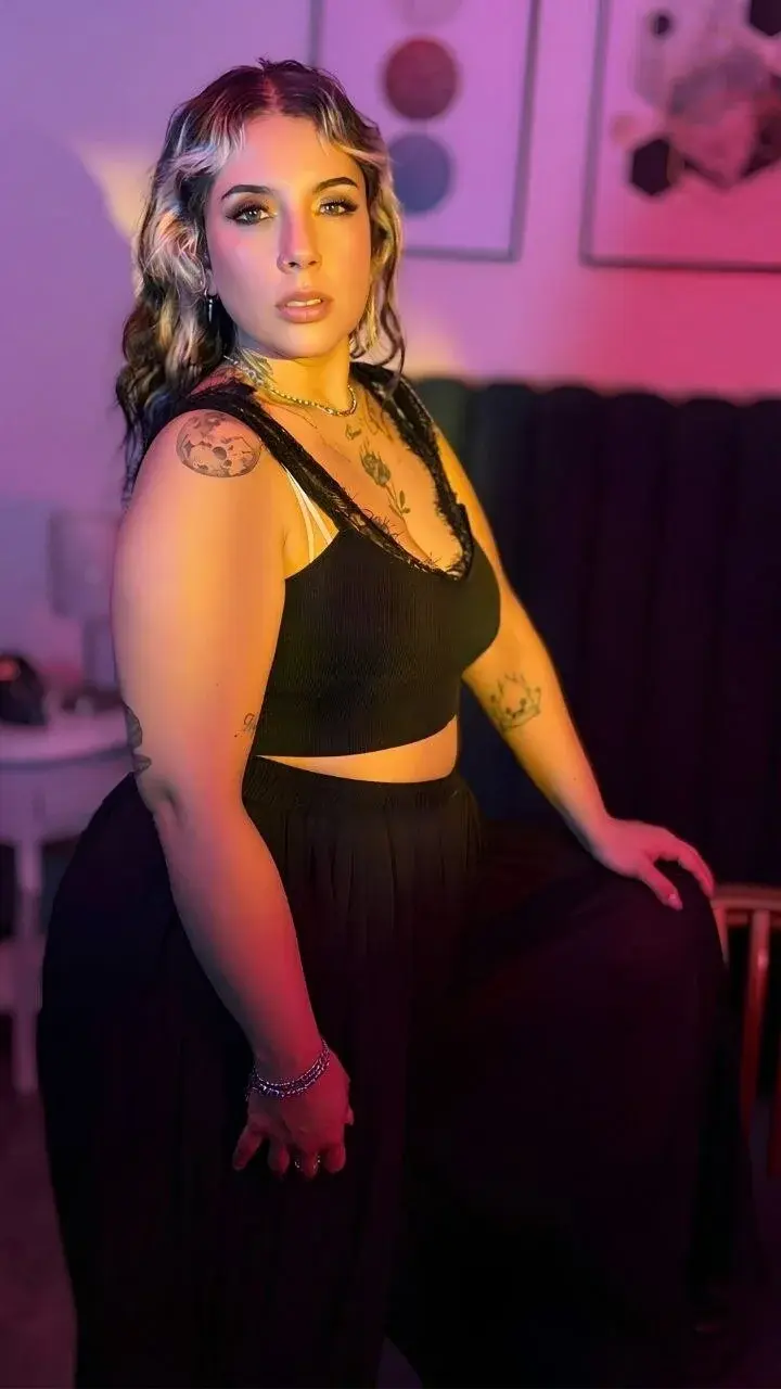 Victoria_Elektra
