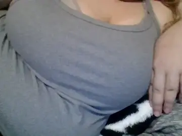 Stripchat Adult Video Chat of sarahcakes223