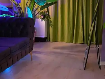 Stripchat Free Live Porn of Arabian_Rose