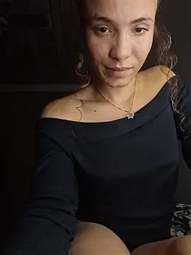 Stripchat Live Sex Cam of PocaHontas2026