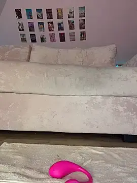 Stripchat Watch Live Sex Cams of Rinamay_