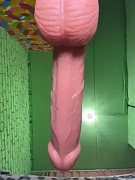 Stripchat Free Porn Cam of Rinamay_